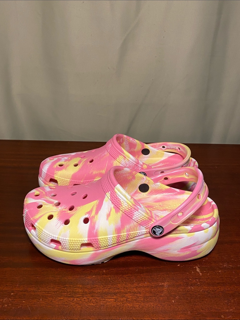 Crocs Classic Platform  Marble Tye Dye Slip-On  Clogs Pink Lemonade Women 10